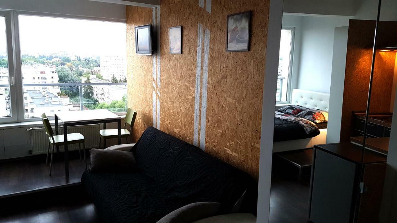 Apartamento Walk Distance To Mokotow Business Park Varsovia Exterior foto