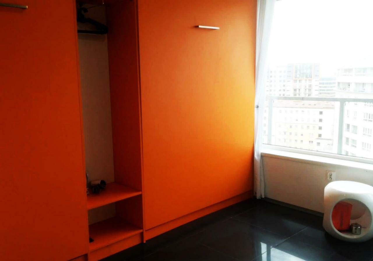 Apartamento Walk Distance To Mokotow Business Park Varsovia Exterior foto