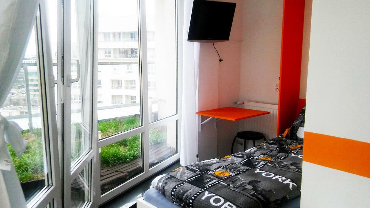 Apartamento Walk Distance To Mokotow Business Park Varsovia Exterior foto