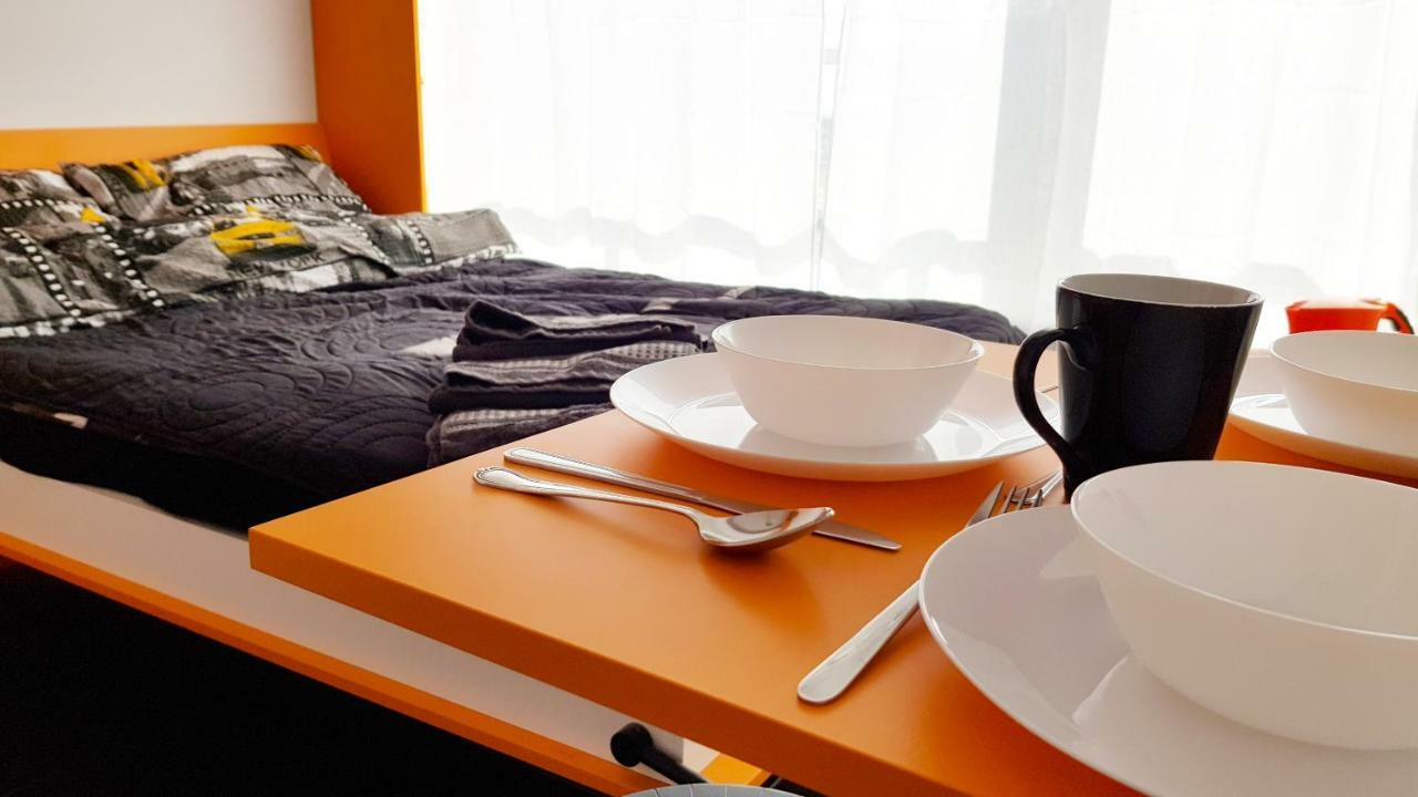 Apartamento Walk Distance To Mokotow Business Park Varsovia Exterior foto